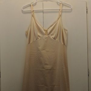 Vintage Vanity Fair full length slip